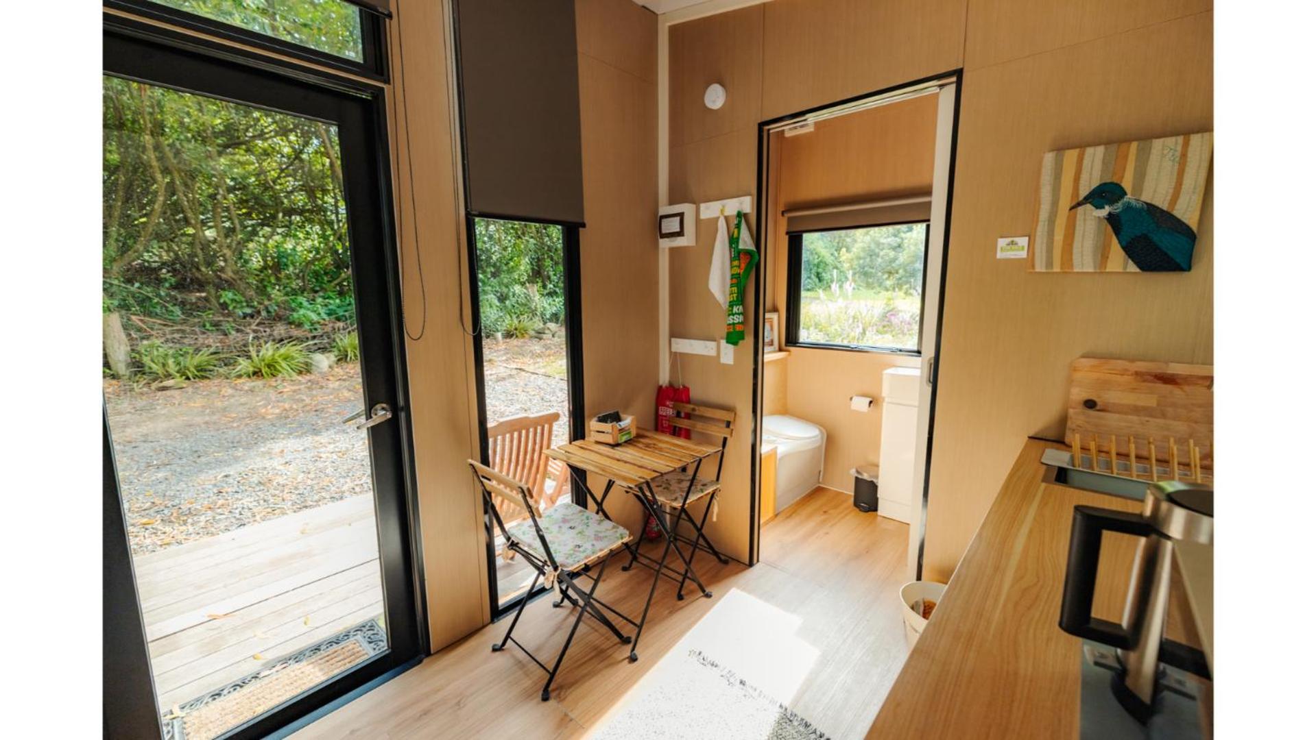 Villa Pekapeka Tiny House By Tiny Away à Owaka Extérieur photo