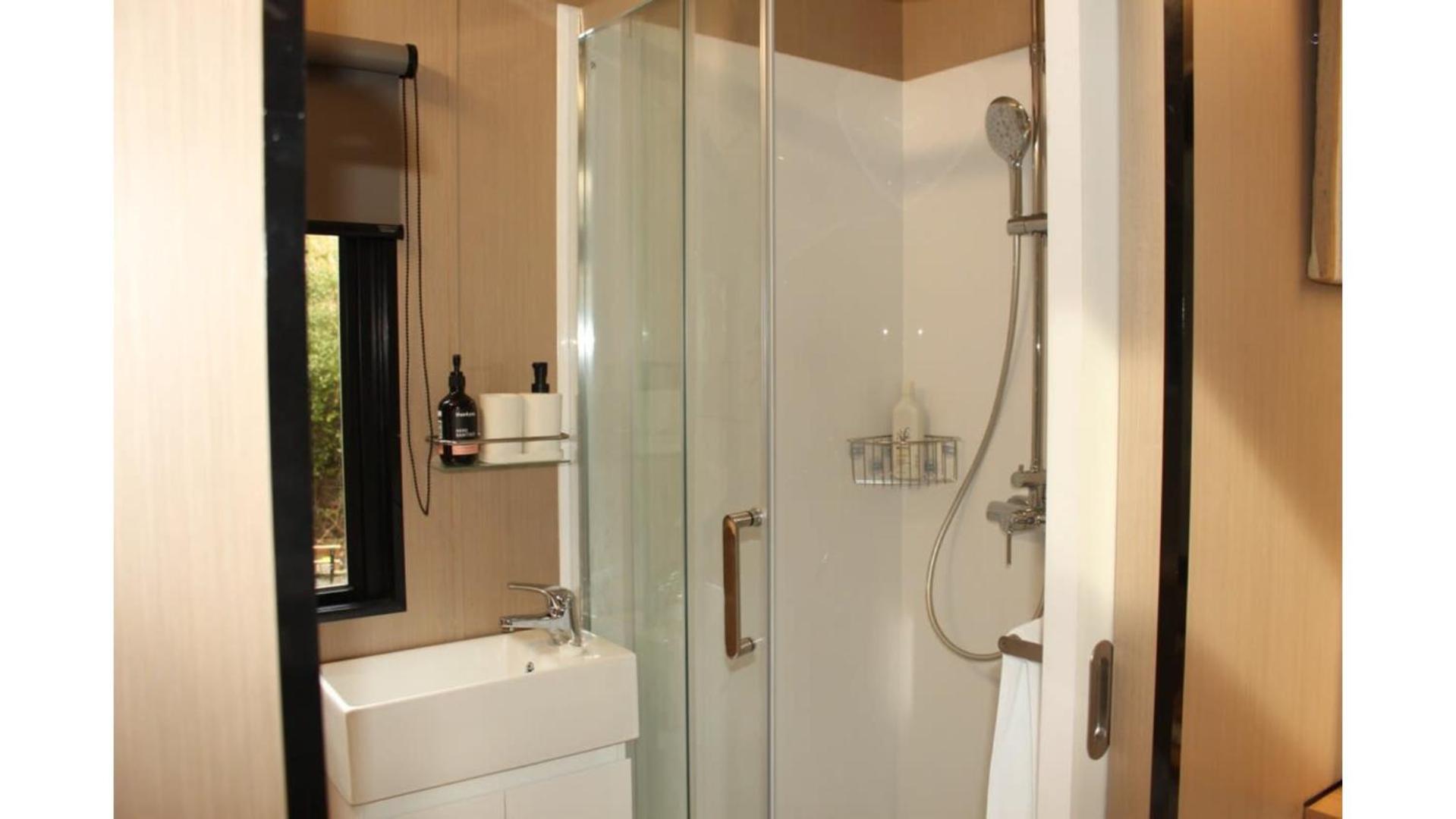 Villa Pekapeka Tiny House By Tiny Away à Owaka Extérieur photo